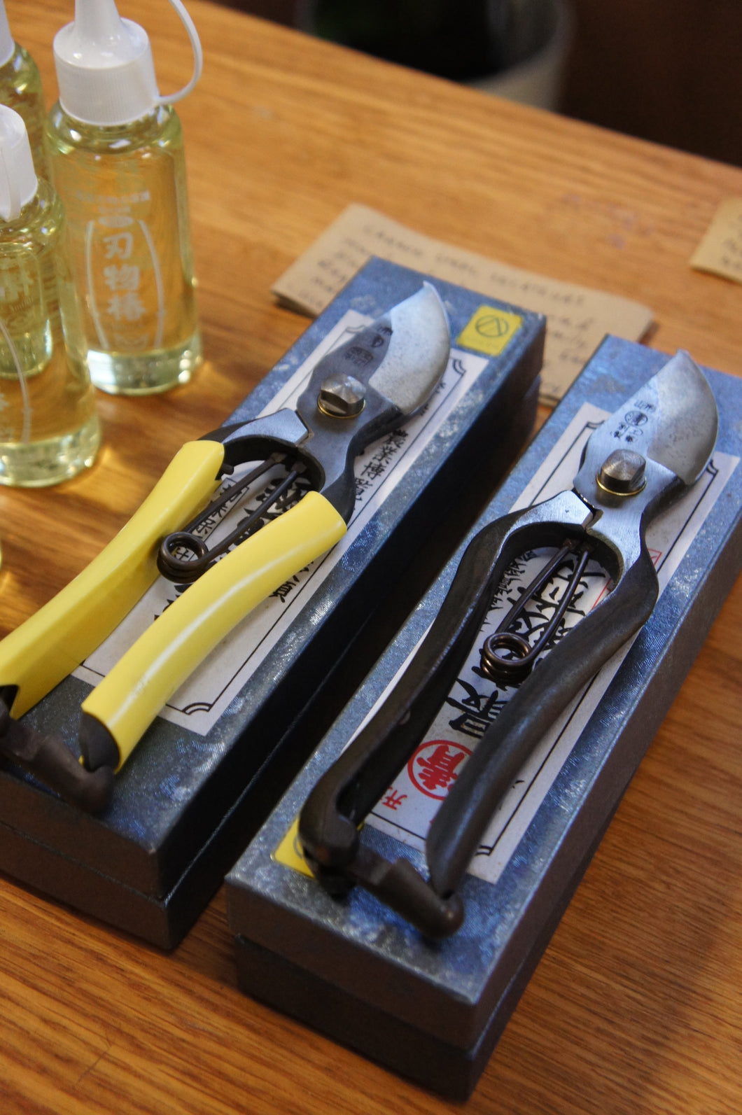 Japanese Carbon Steel Secateurs