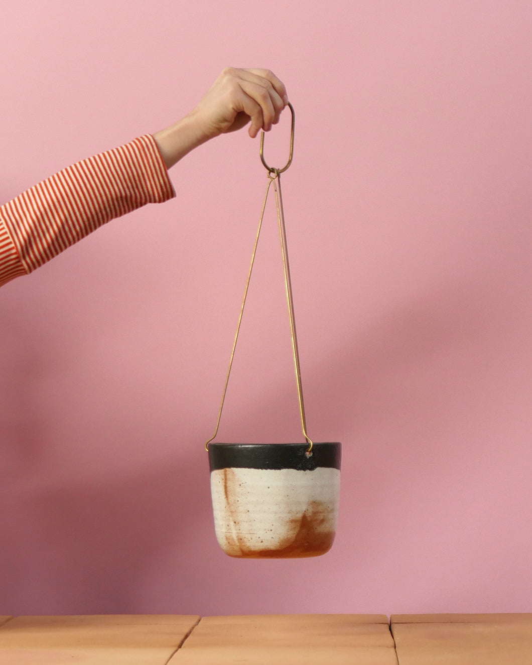 Leaf and Thread Hanging Planter